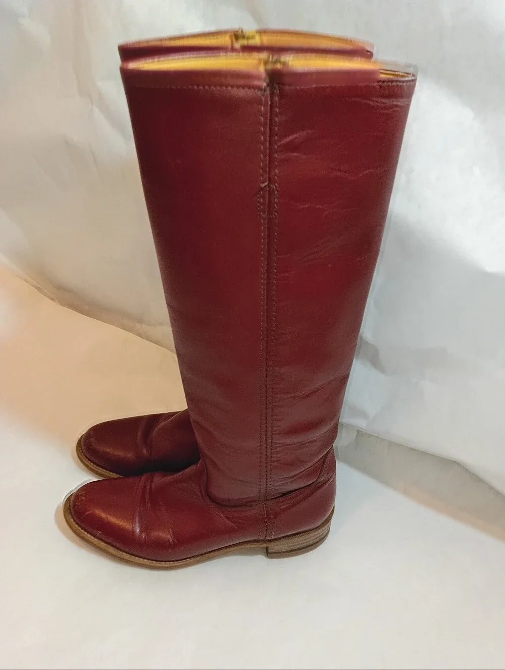 VTG Women's FRYE Campus Red Distressed Grail  60's Or  70's  Size 7B Read